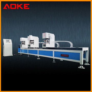 數(shù)控鋁蓋板專(zhuān)用沖孔機(jī)